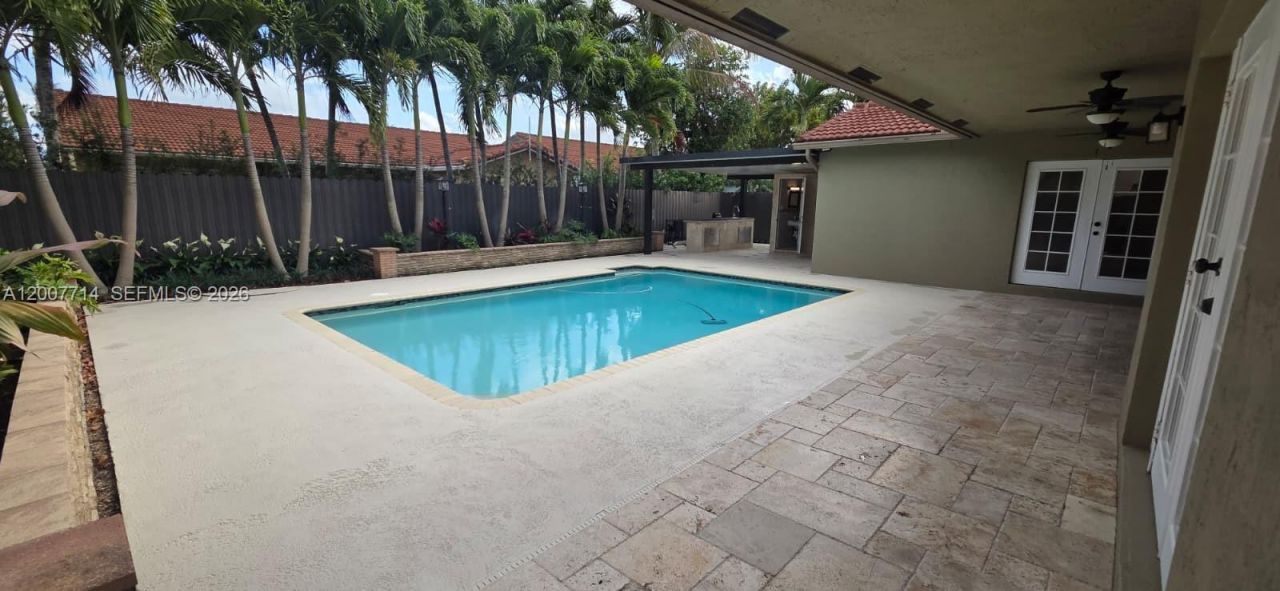15412 SW 177th Ter , Miami, FL 33187 Photo