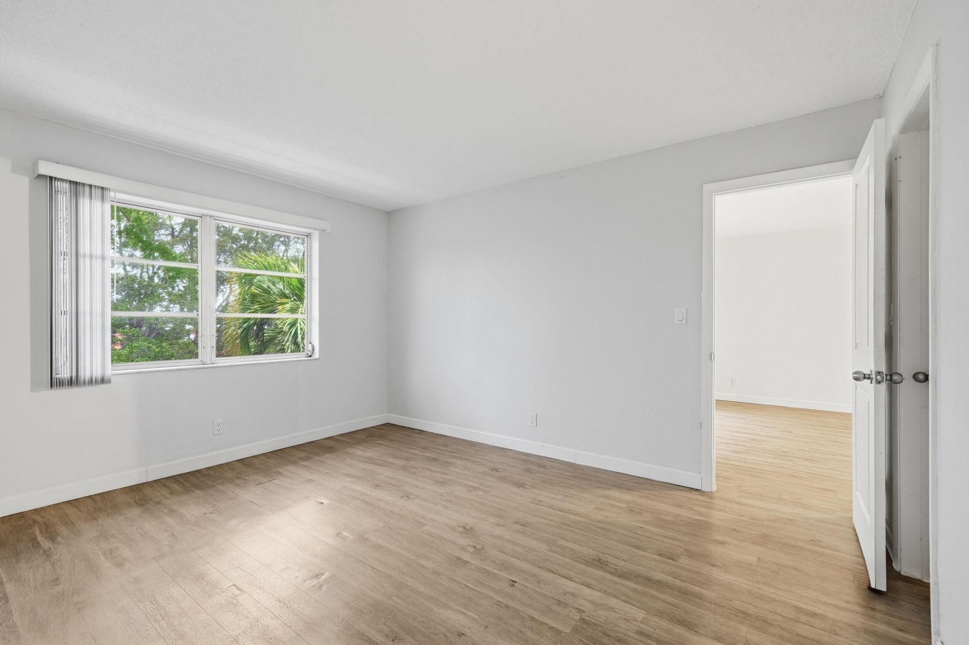 1400 NE 57th Street, Unit 304, Fort Lauderdale, FL 33334 Photo
