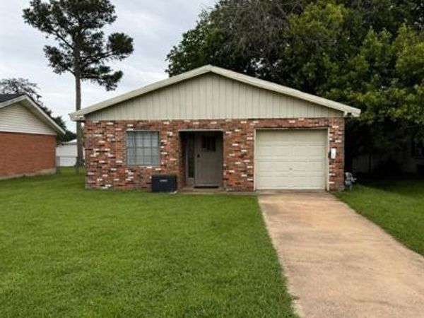 7813 Hood Street, Lakeside, TX 76135