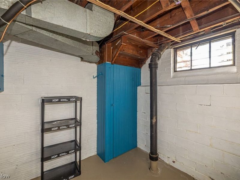 3268 W 142nd Street, Cleveland, OH 44111 Photo 29