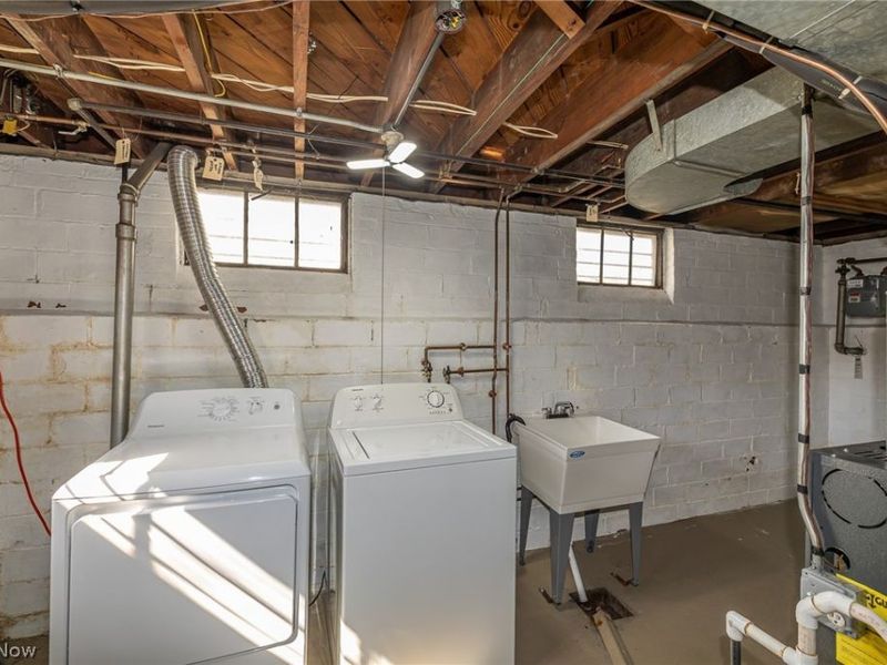 3268 W 142nd Street, Cleveland, OH 44111 Photo 30