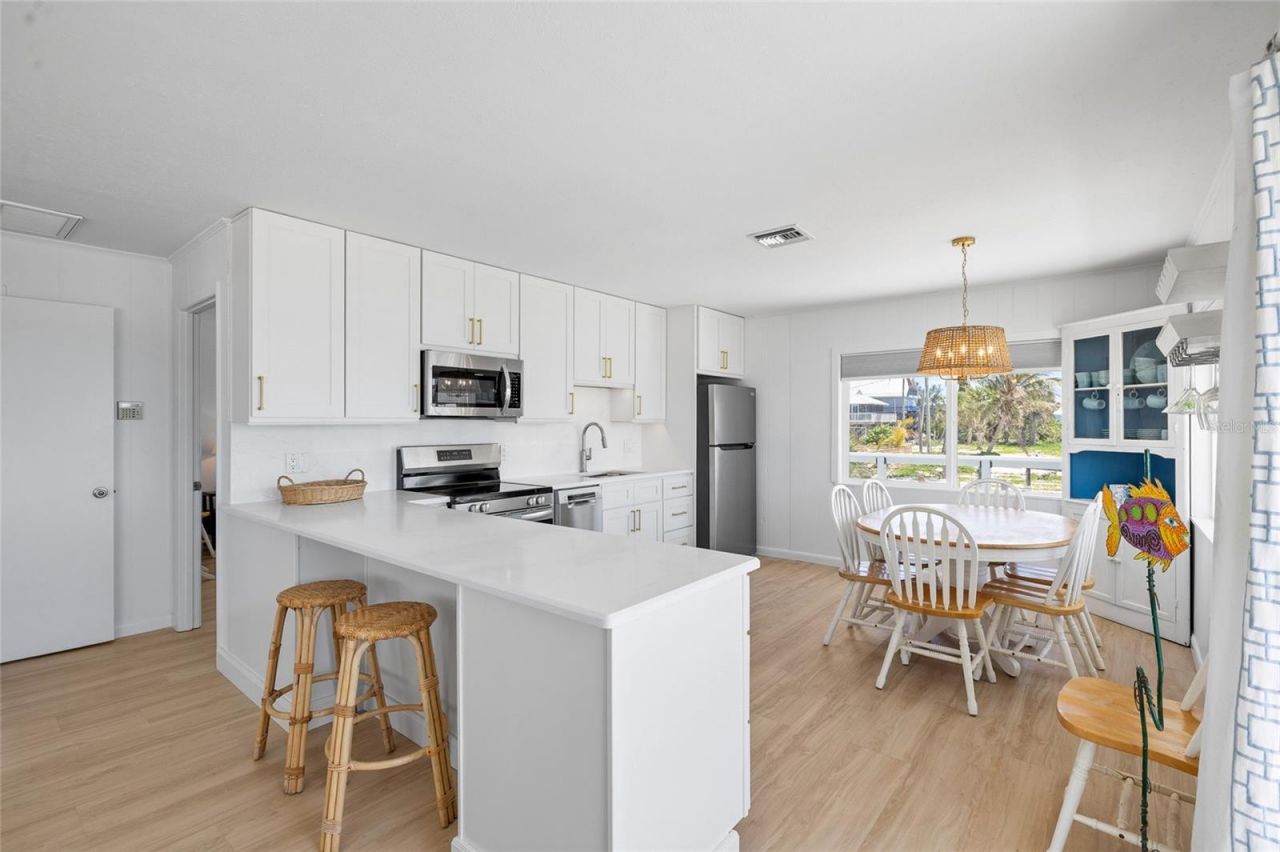 8356 Little Gasparilla Island , Placida, FL 33946 Photo