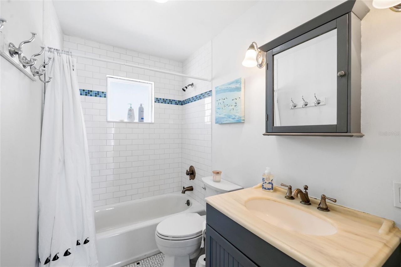 8356 Little Gasparilla Island , Placida, FL 33946 Photo