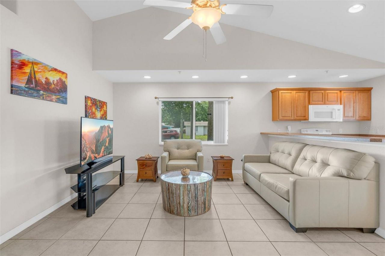 545 Wayne Avenue , New Smyrna Beach, FL 32168 Photo
