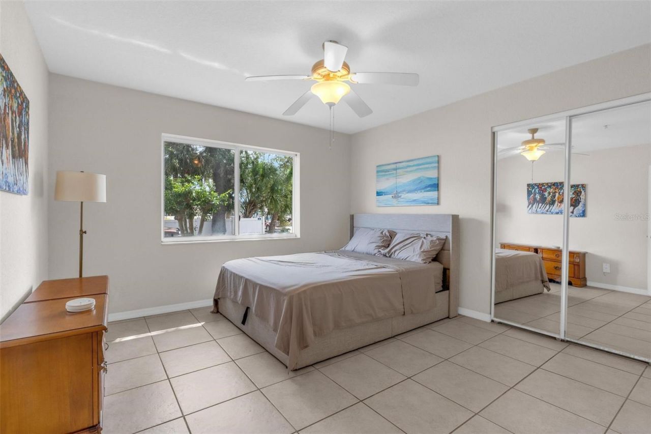 545 Wayne Avenue , New Smyrna Beach, FL 32168 Photo