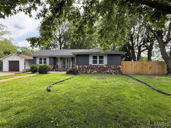 1906 Florence Street, Cahokia, IL 62206