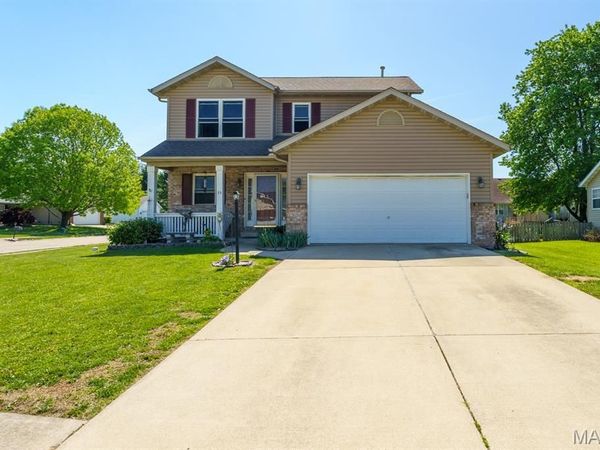 35 Jason Drive, Glen Carbon, IL 62034
