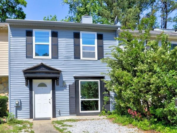 3539 Kennesaw Station Drive NW, Kennesaw, GA 30144