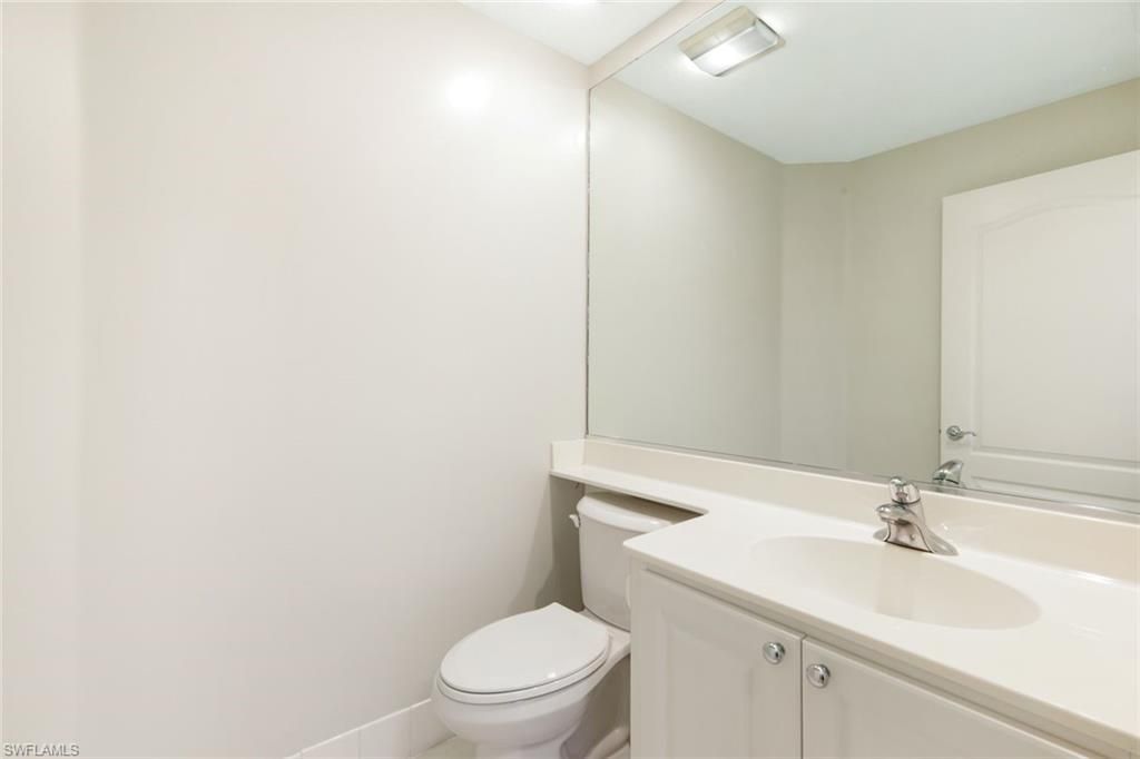 6124 Towncenter Cir, Naples, FL 34119 Photo