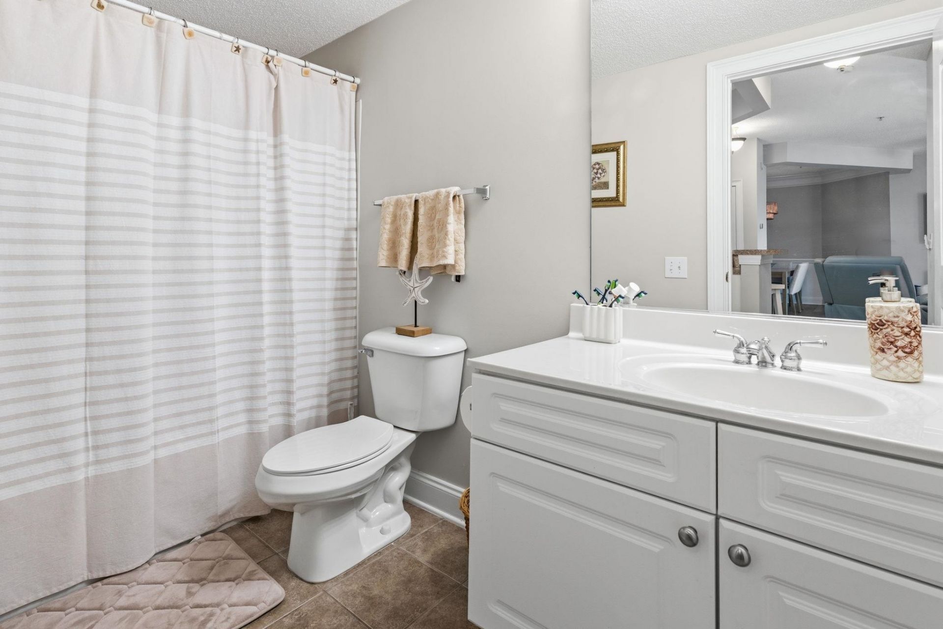 6203 Catalina Dr. Photo 11