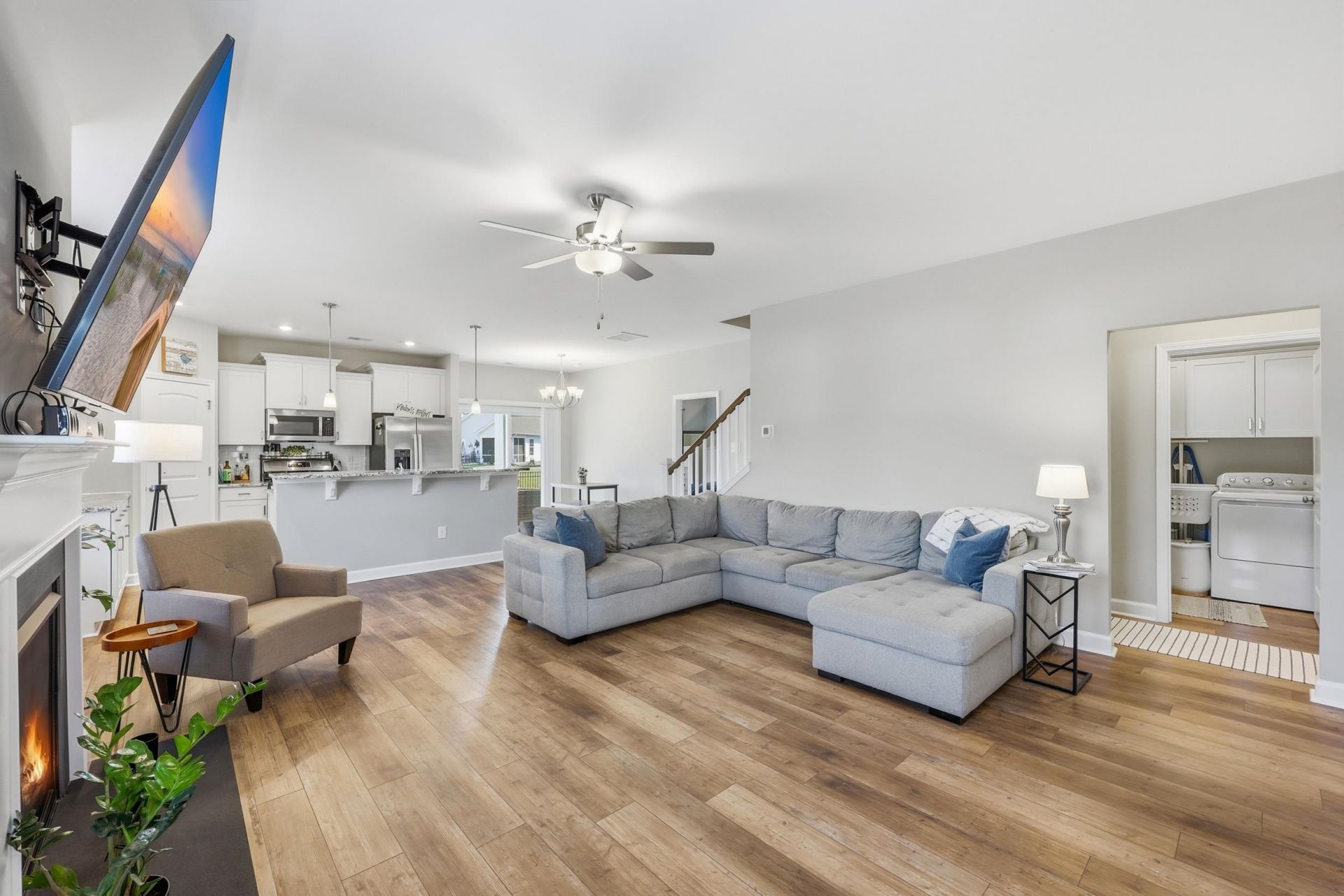 276 Sundew Loop Photo 11