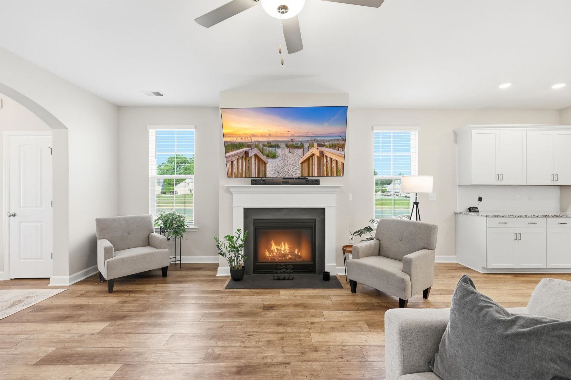 276 Sundew Loop Photo 14