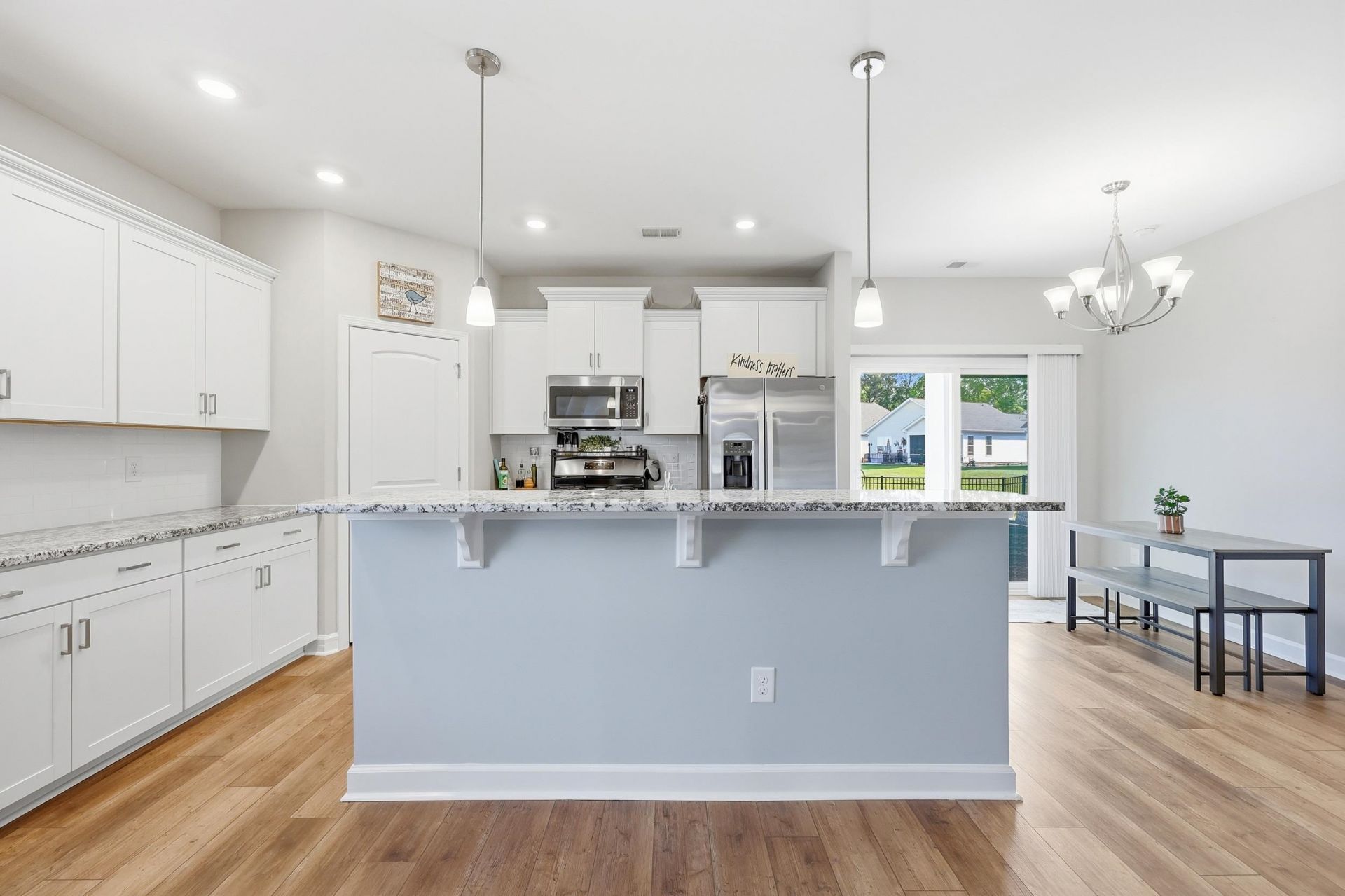 276 Sundew Loop Photo 17