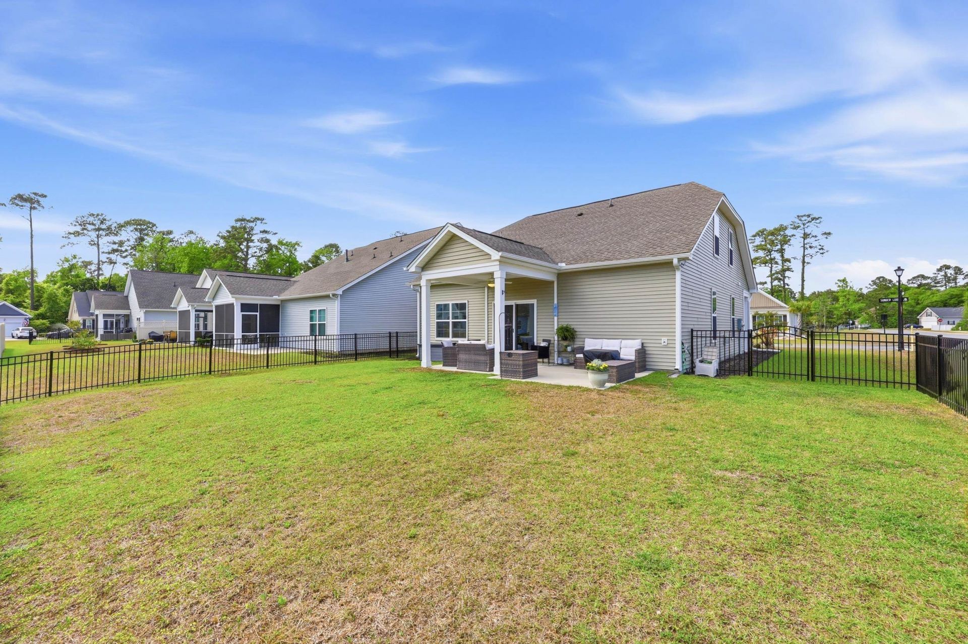276 Sundew Loop Photo 42