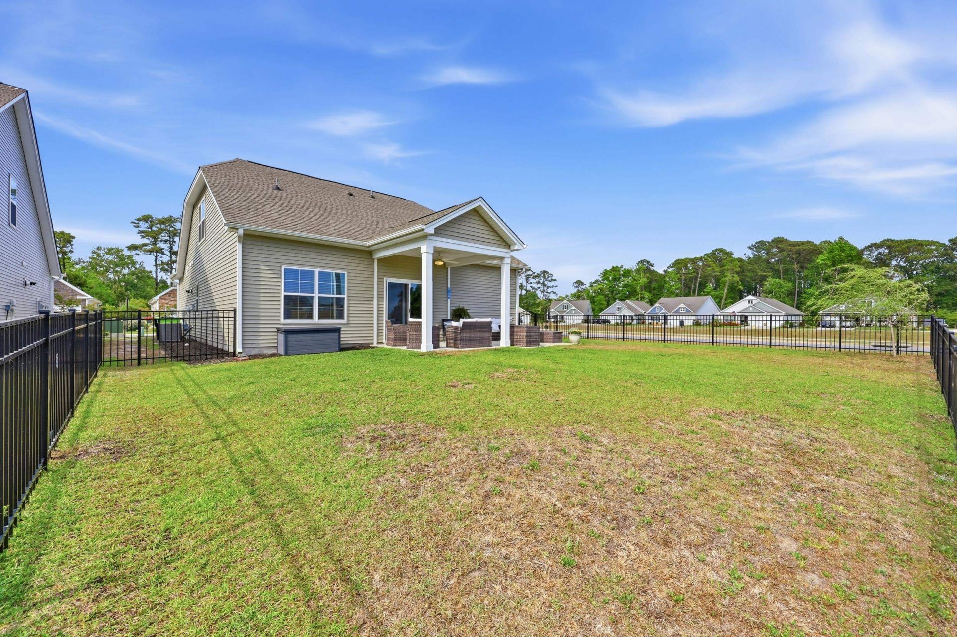 276 Sundew Loop Photo 43