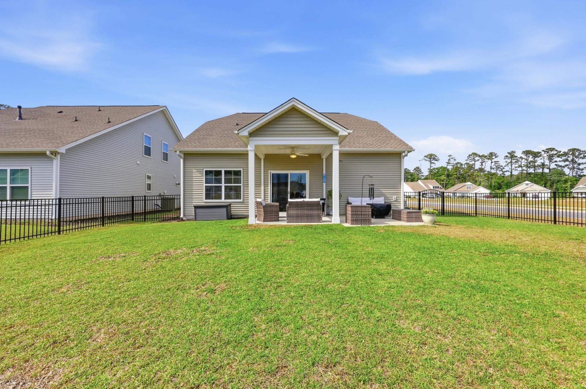 276 Sundew Loop Photo 44
