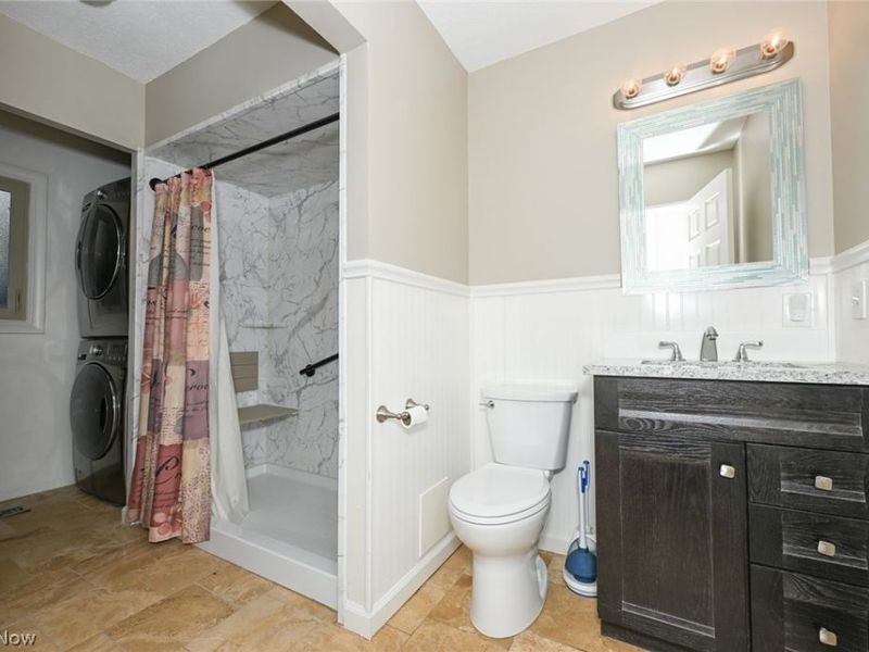 287 Edgewood Drive, Berea, OH 44017 Photo 12