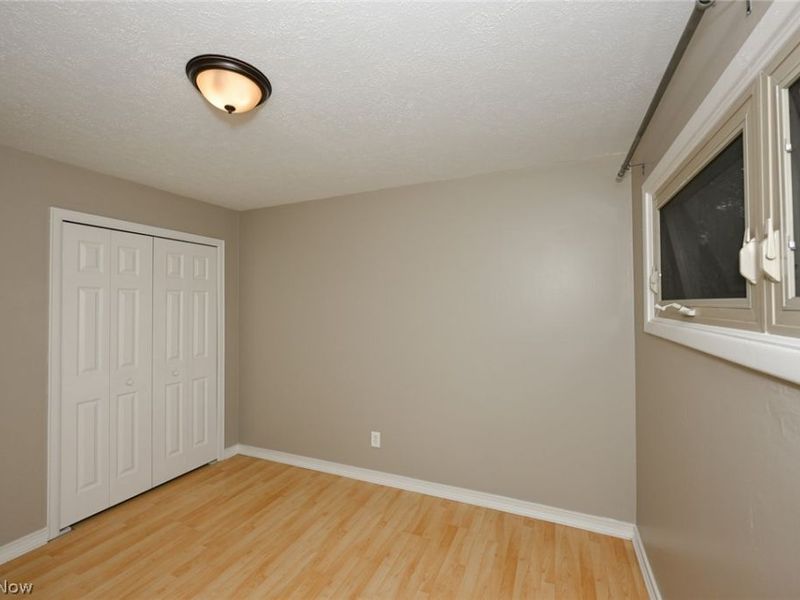 287 Edgewood Drive, Berea, OH 44017 Photo 17