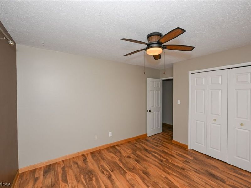 287 Edgewood Drive, Berea, OH 44017 Photo 18