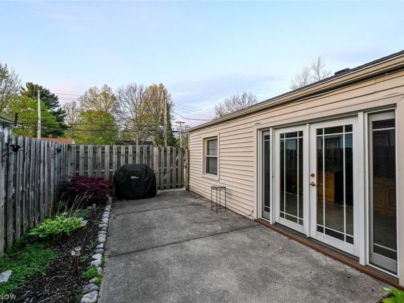 287 Edgewood Drive, Berea, OH 44017 Photo 20