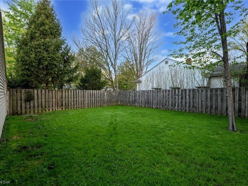 287 Edgewood Drive, Berea, OH 44017 Photo 24