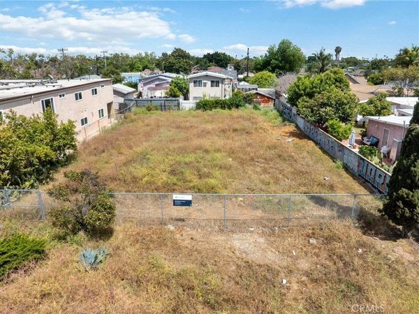 1158 N McDonald Avenue, Wilmington, CA 90744
