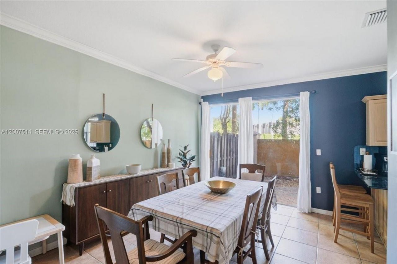 10891 SW 88th Ter, Unit 10891, Miami, FL 33176 Photo