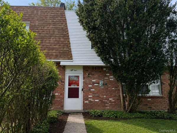 54 Whitman Court , Middletown, NY 10941