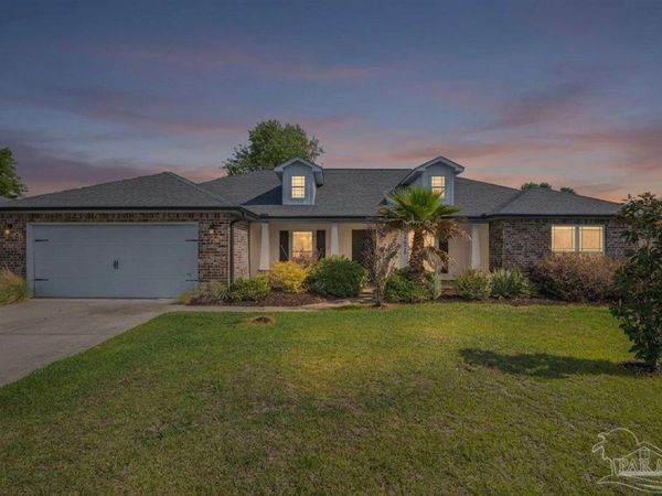 5673 Flume Dr, Pace, FL 32571