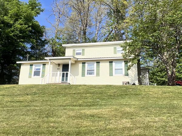 621 S Proctor Blvd, Oneida, TN 37841