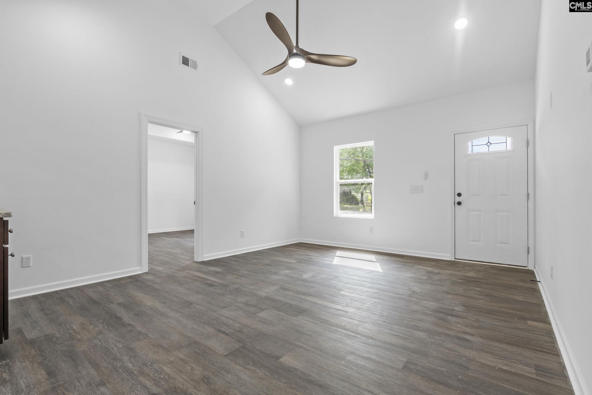 1721 Denny Road  Photo 5