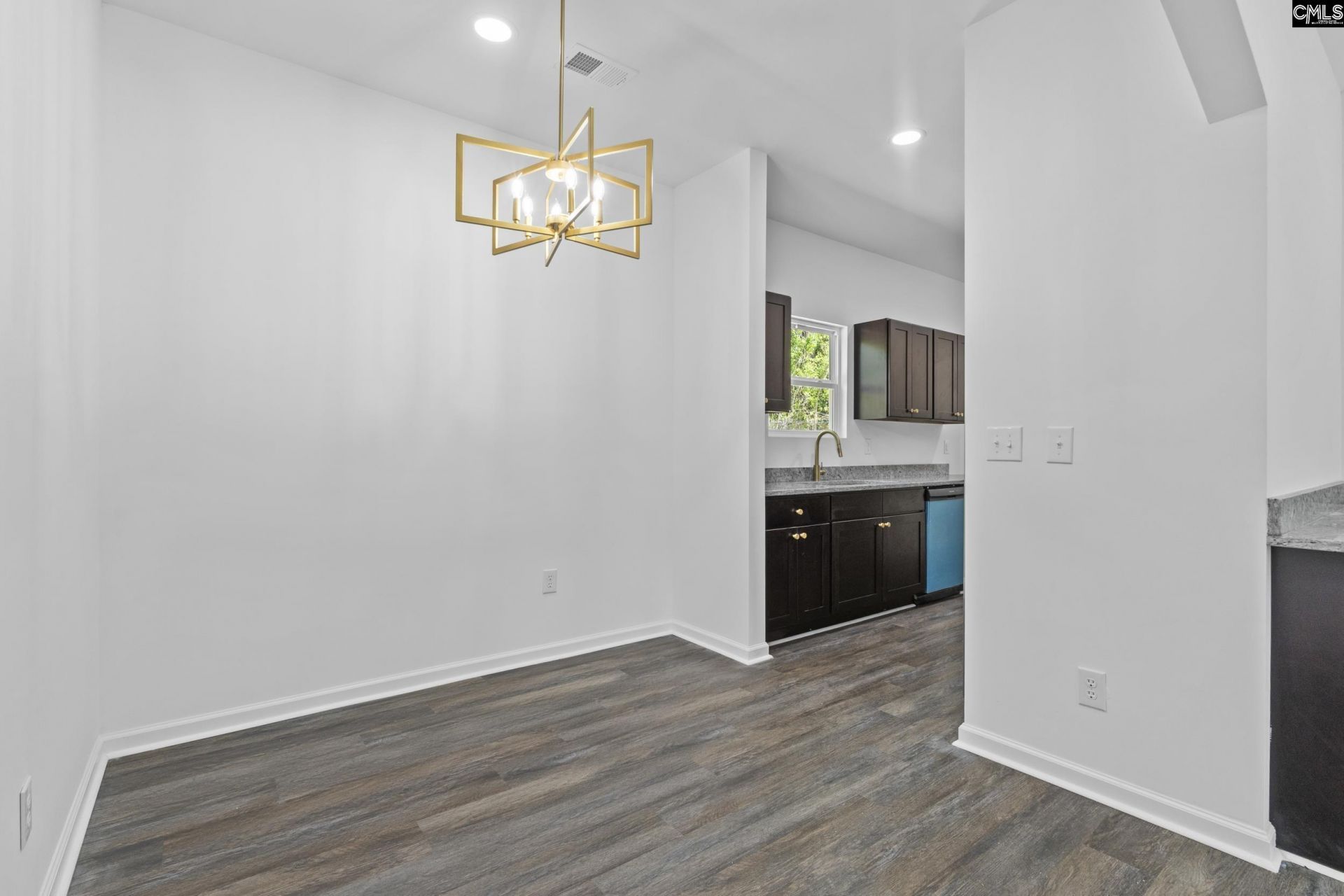 1721 Denny Road  Photo 9