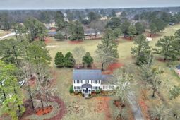 1480 Country Club Circle  photo 4
