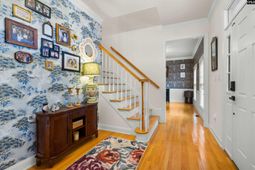 1480 Country Club Circle  photo 4