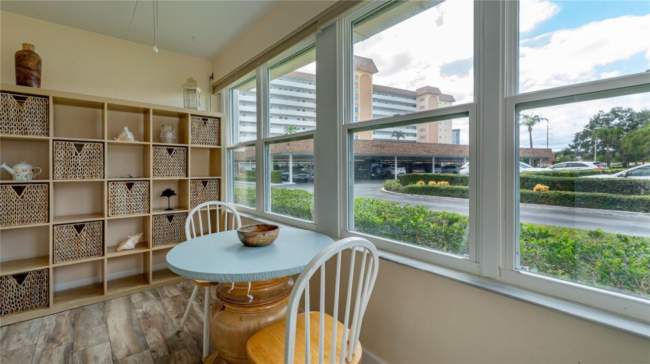 5020 Brittany Drive S, Unit 125, Saint Petersburg, FL 33715 Photo