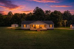 2367 Brick Road photo 4