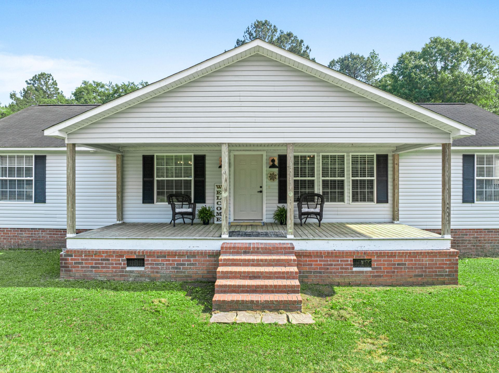 2367 Brick Road Photo 5