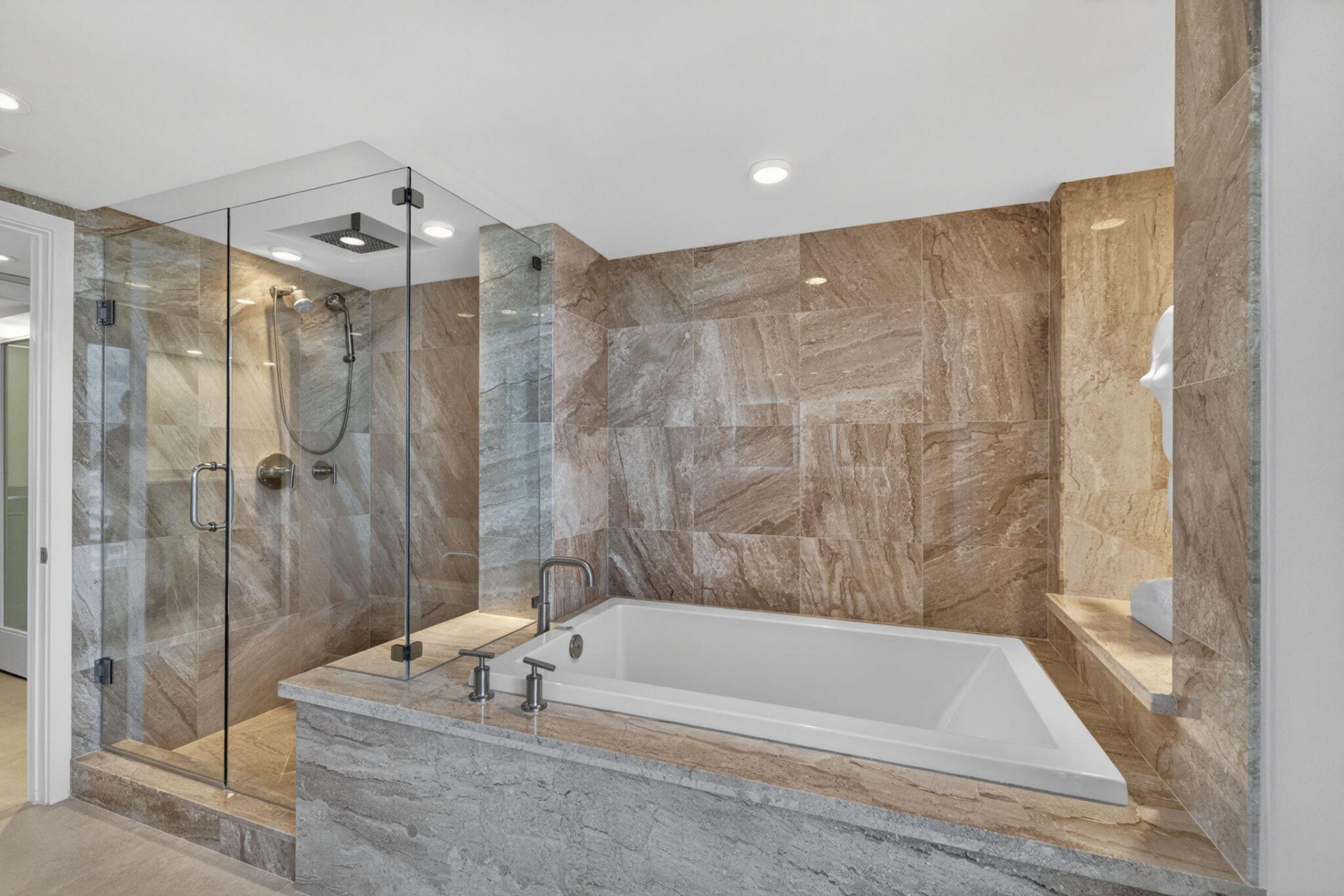3505 S Ocean Boulevard, Unit 14n, Highland Beach, FL 33487 Photo