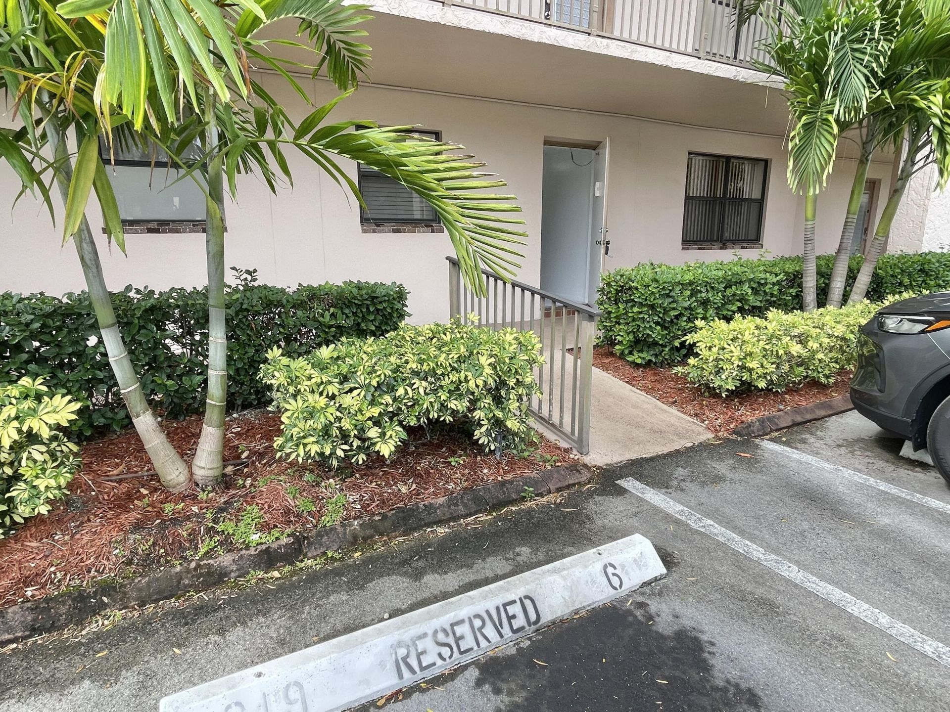 10442 Sunrise Lakes Boulevard, Unit 104, Sunrise, FL 33322 Photo