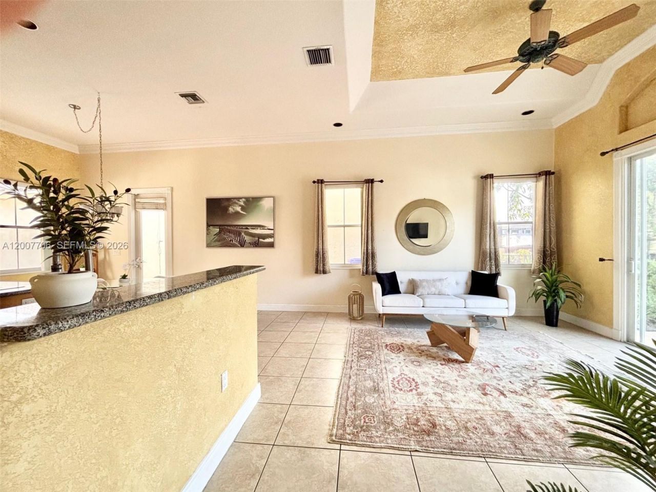 1141 Waterside Ln , Hollywood, FL 33019 Photo