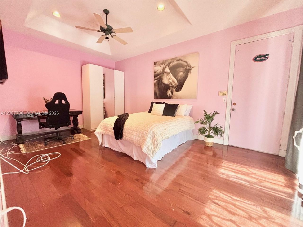 1141 Waterside Ln , Hollywood, FL 33019 Photo