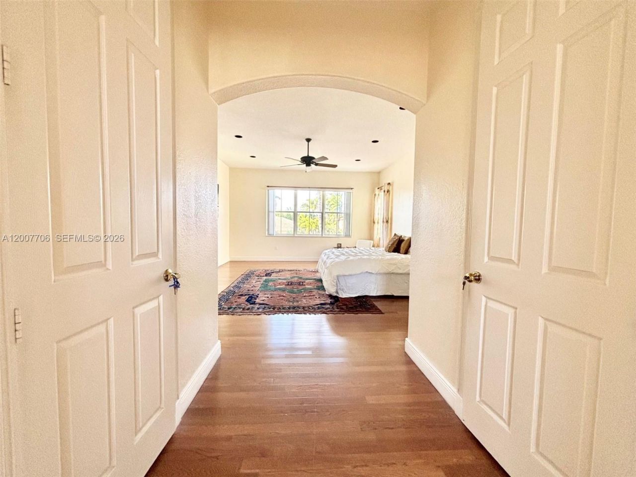 1141 Waterside Ln , Hollywood, FL 33019 Photo