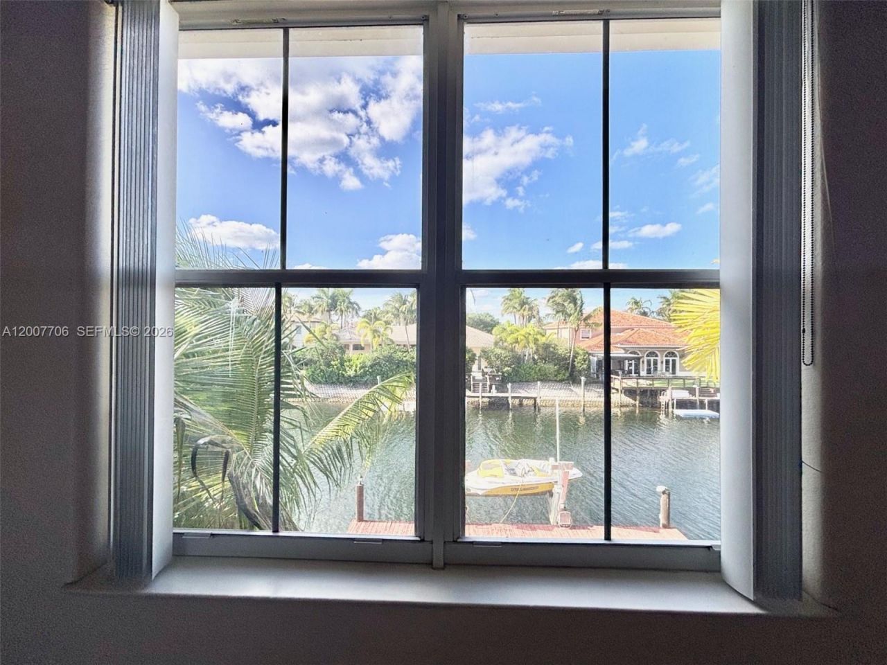 1141 Waterside Ln , Hollywood, FL 33019 Photo