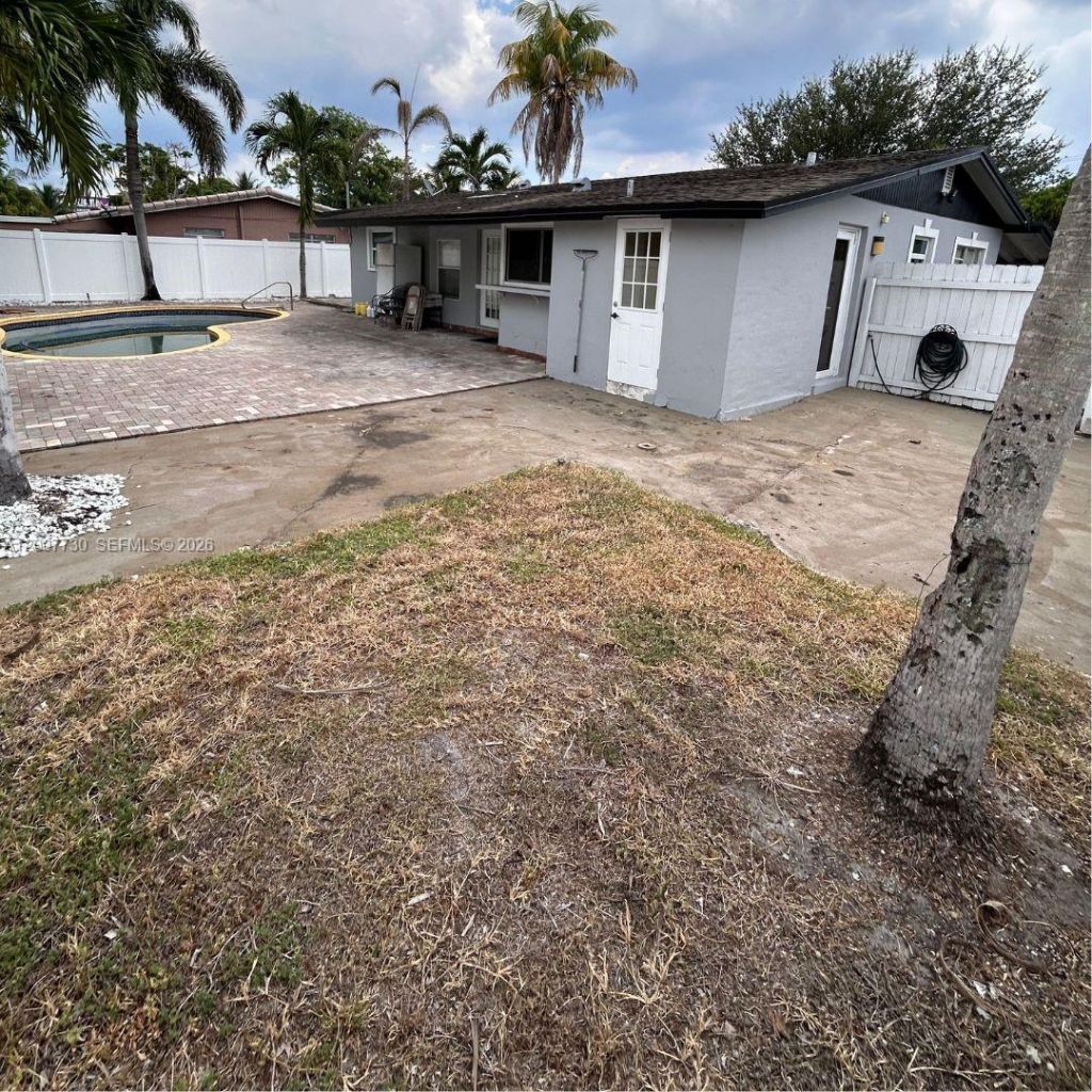 221 NE 24th St , Pompano Beach, FL 33064 Photo