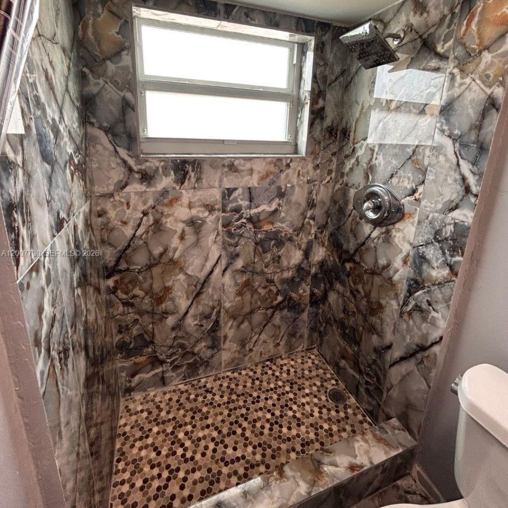 221 NE 24th St , Pompano Beach, FL 33064 Photo