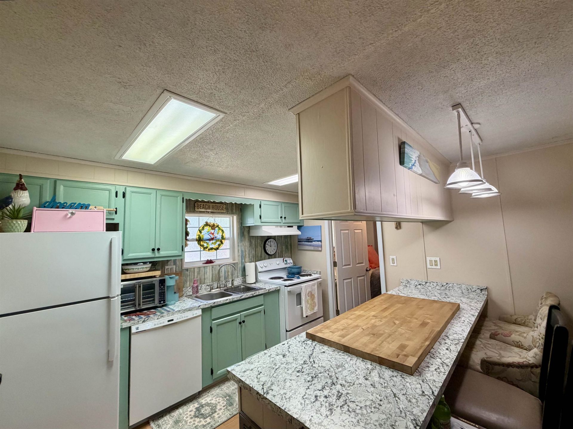 305 Sanddollar Dr.  Photo 10