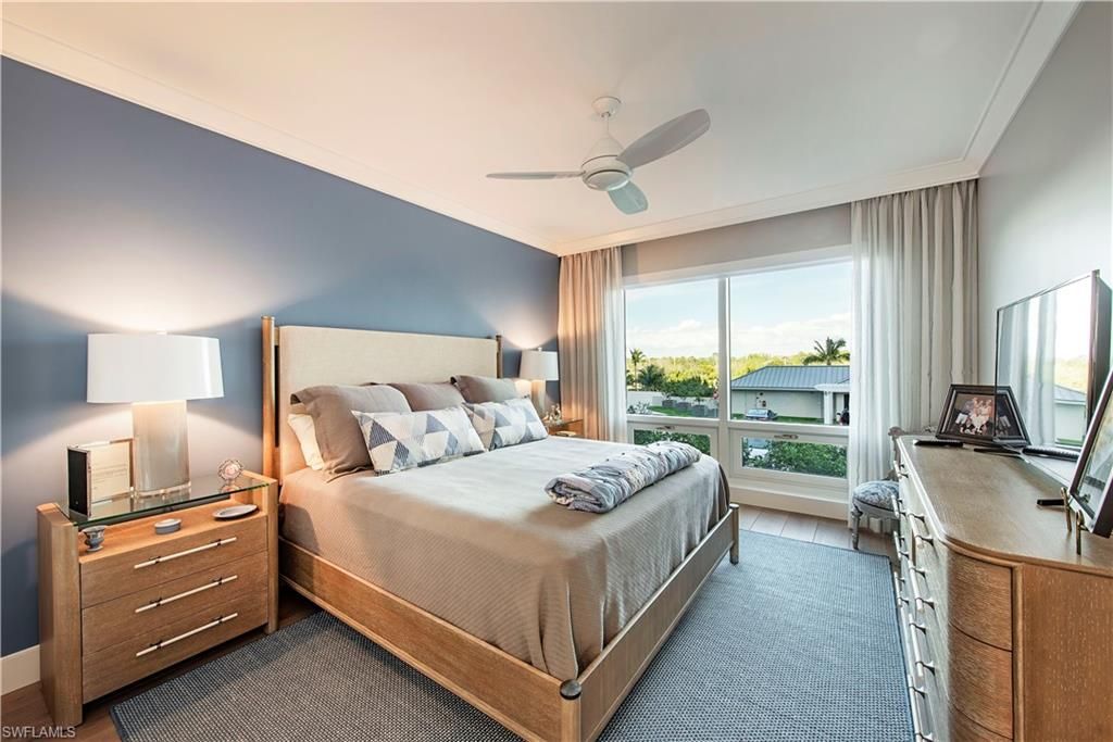 13915 Old Coast Rd , Unit 302, Naples, FL 34110 Photo