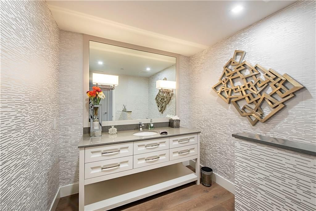 13915 Old Coast Rd , Unit 302, Naples, FL 34110 Photo