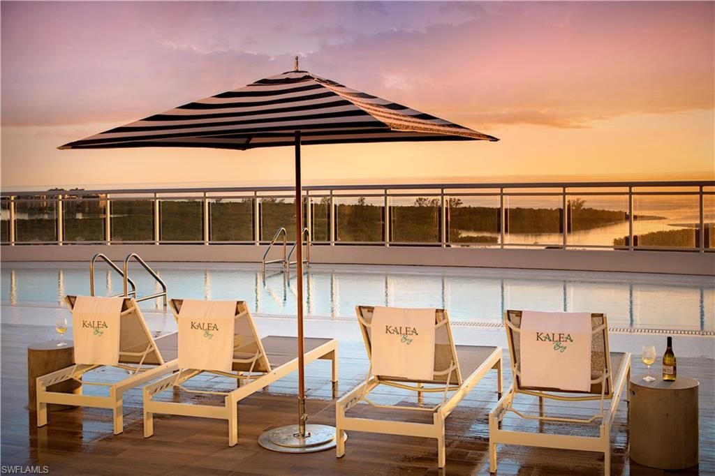 13915 Old Coast Rd , Unit 302, Naples, FL 34110 Photo