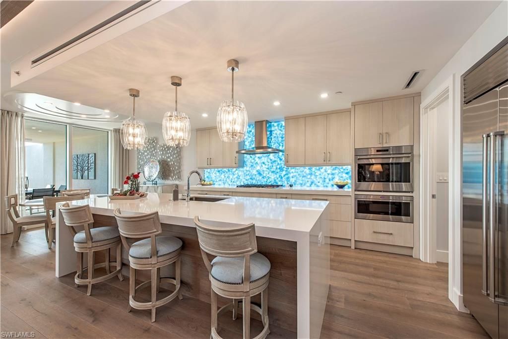 13915 Old Coast Rd, Unit 302, Naples, FL 34110 Photo